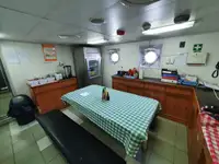Buque frigorífico en venta