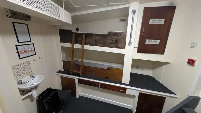 Buque de prospección en venta