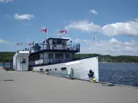 Buque de crucero en venta