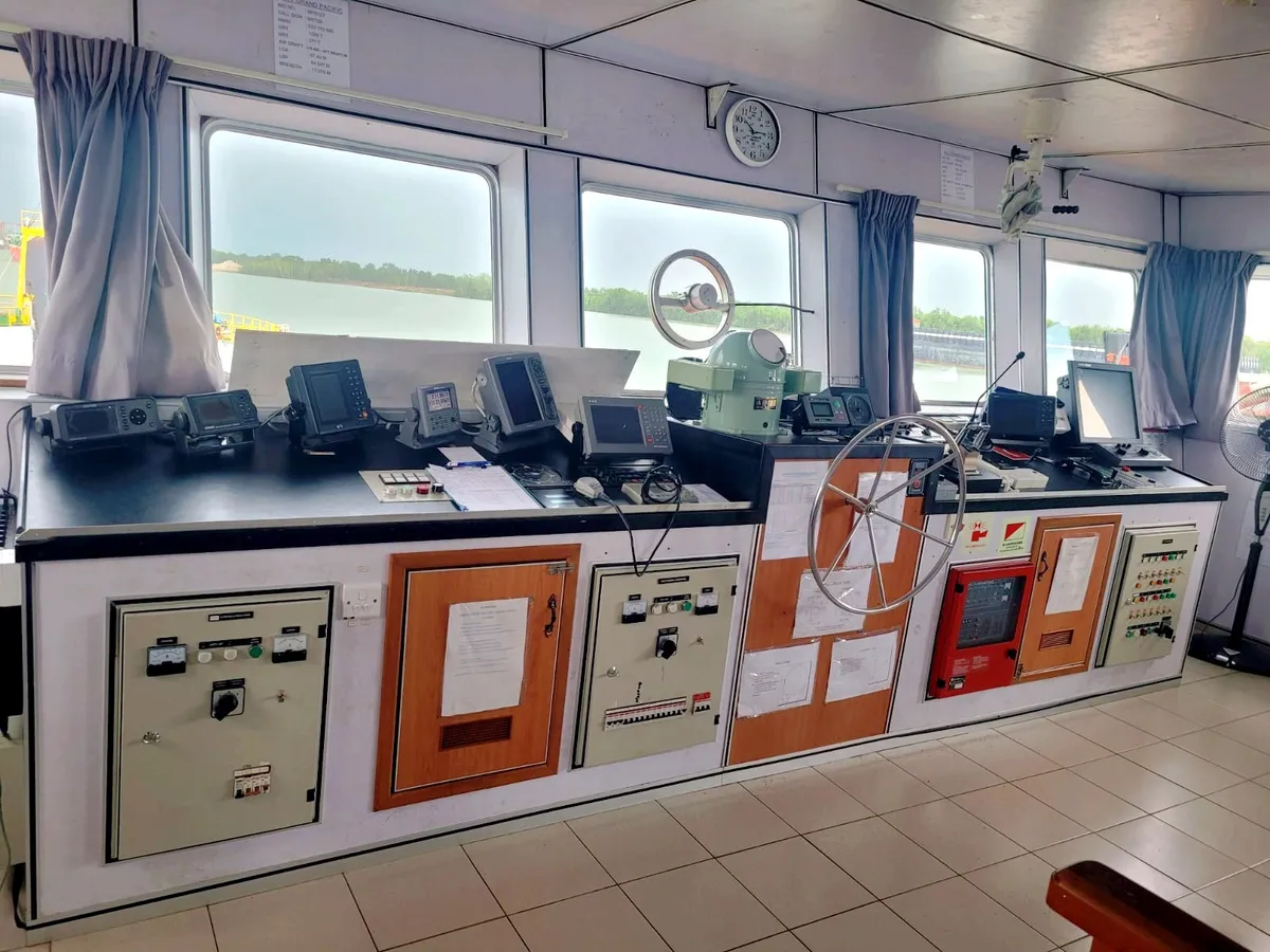 Buque de desembarco, tanque en venta