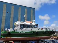 Lancha piloto en venta
