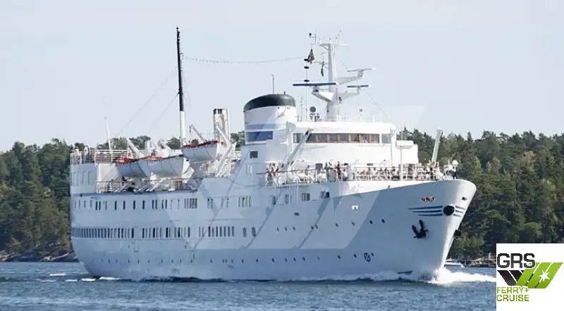 Buque de crucero en venta