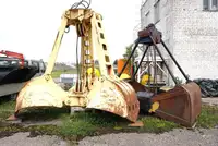 Buque grúa en venta