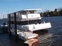 Barco de transbordador en venta