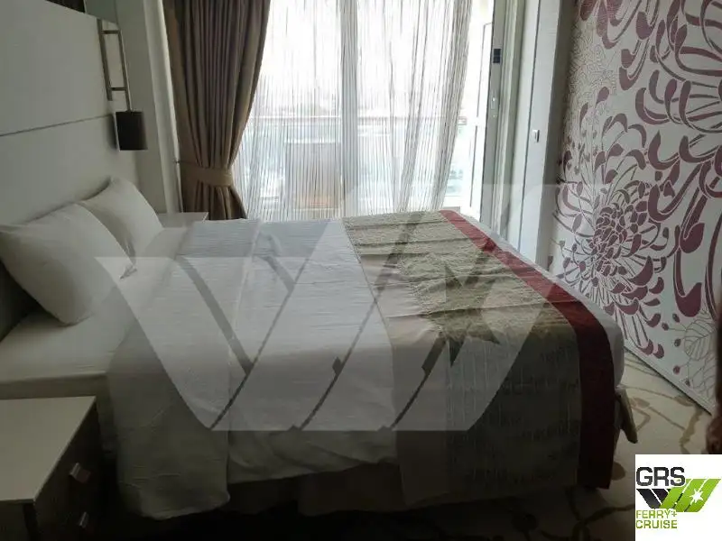 Buque de crucero en venta