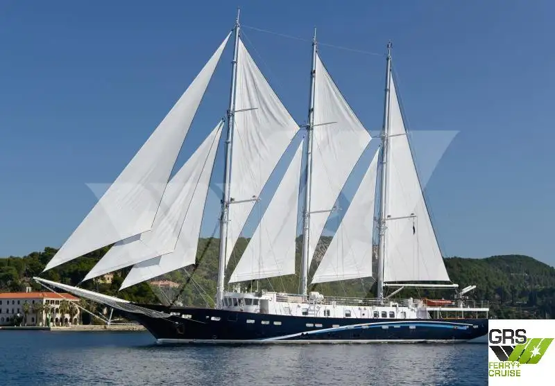 Buque de crucero en venta