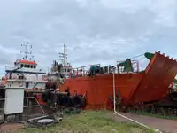 Buque frigorífico en venta
