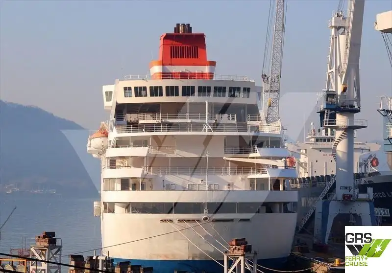 Buque de crucero en venta