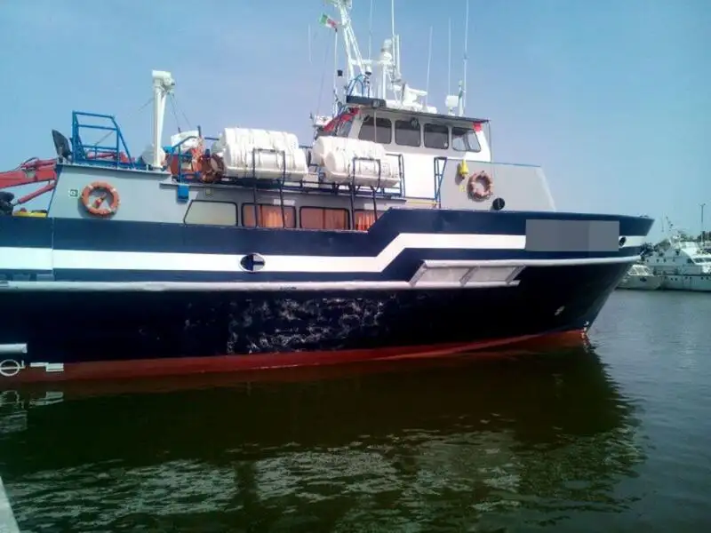 Lancha de tripulación en venta