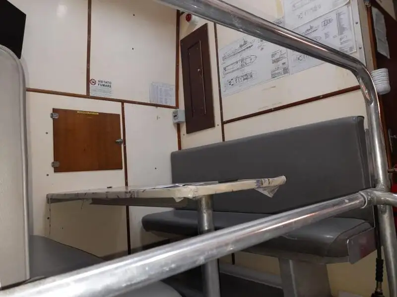 Lancha de tripulación en venta