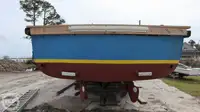 Patrullera en venta