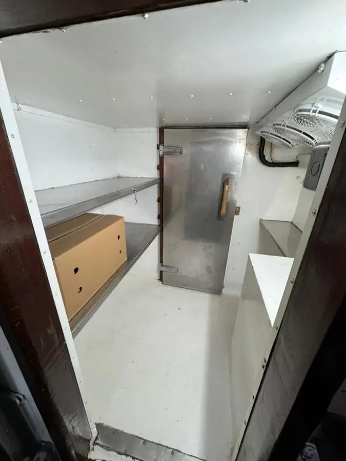 Buque portacontenedores en venta