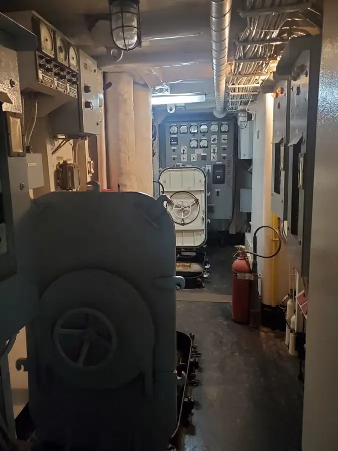 Buque de desembarco, tanque en venta