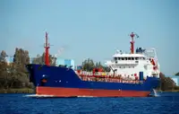 Oil/Chemical tanker en venta