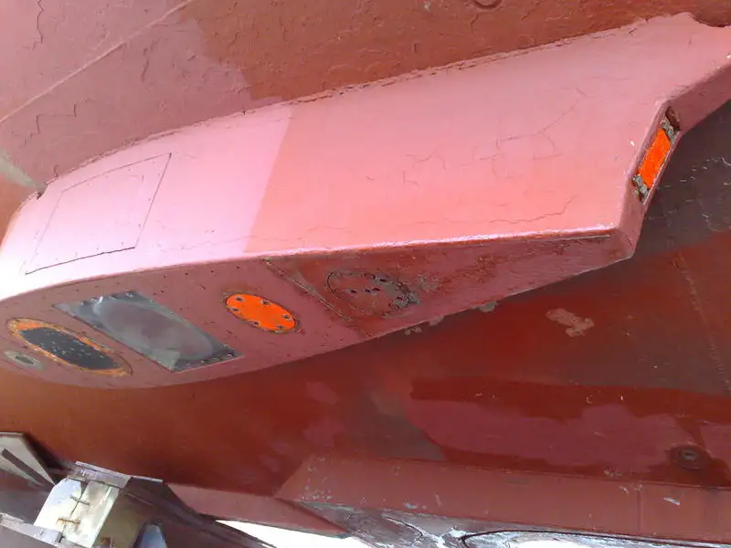 Buque portacontenedores en venta