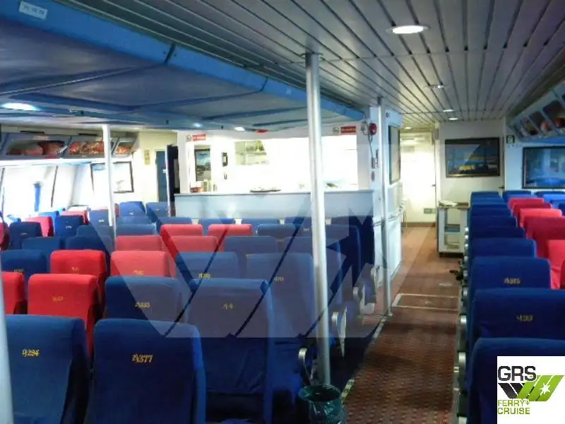Buque de crucero en venta