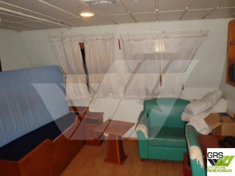 Buque de suministro en venta