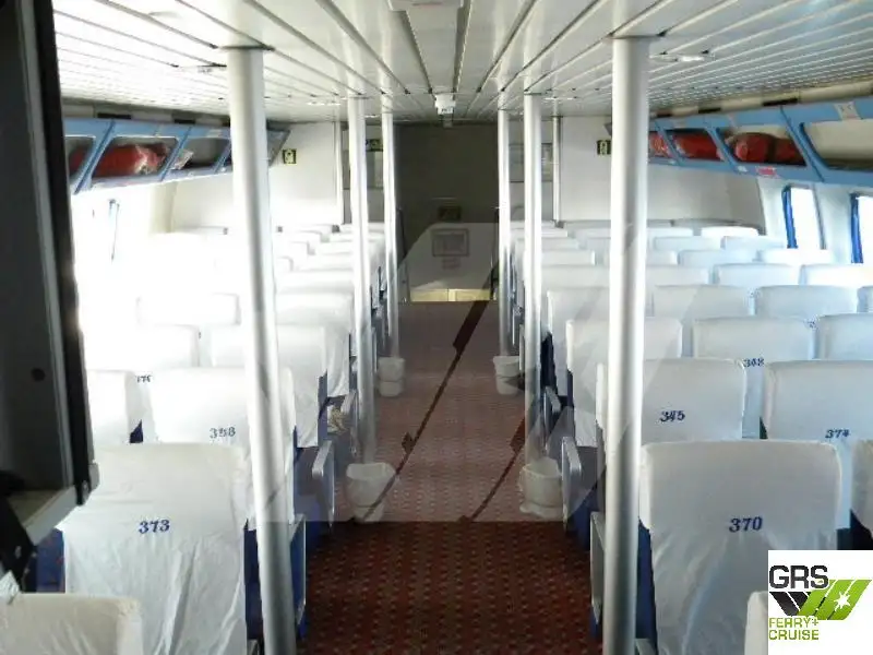 Buque de crucero en venta