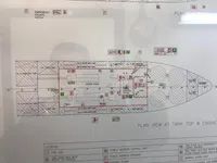 Buque de investigación en venta