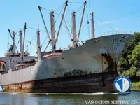 Buque frigorífico en venta