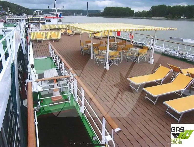 Buque de crucero en venta