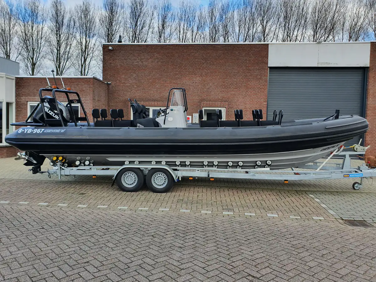 Buque portacontenedores en venta