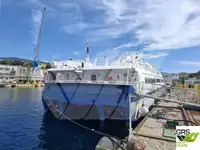 Buque de crucero en venta