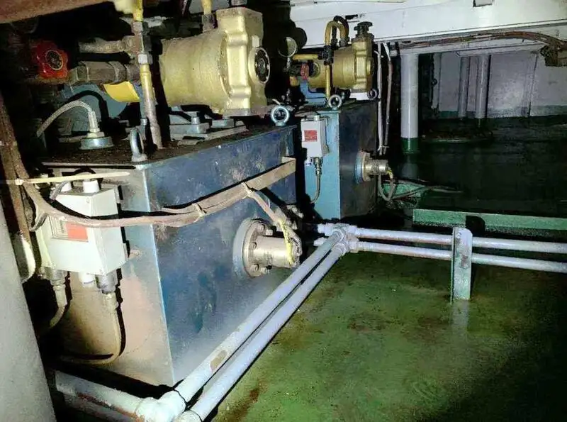 Buque de suministro en venta
