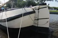 Barcaza en venta