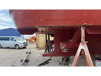 Buque de prospección en venta
