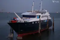 Buque de pasajeros en venta
