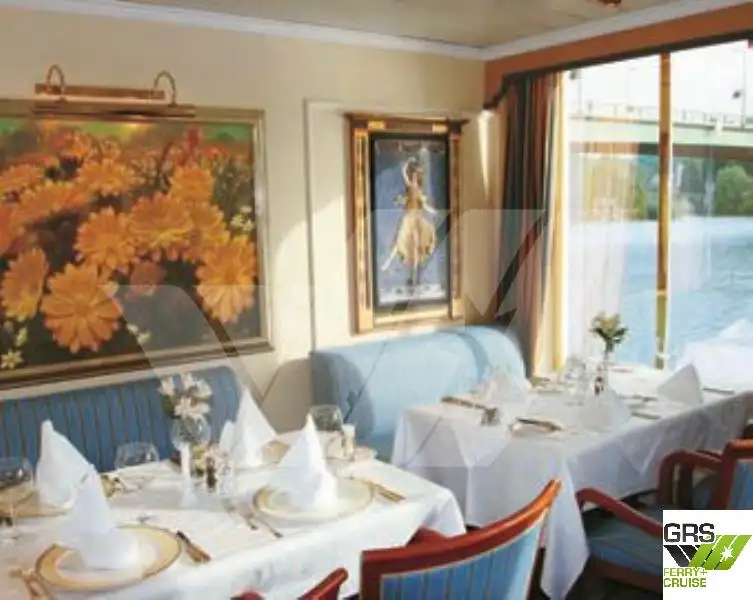 Buque de crucero en venta