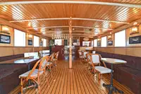 Buque de crucero en venta