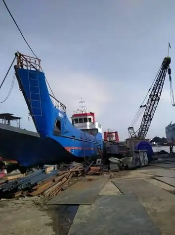 Buque de desembarco, tanque en venta