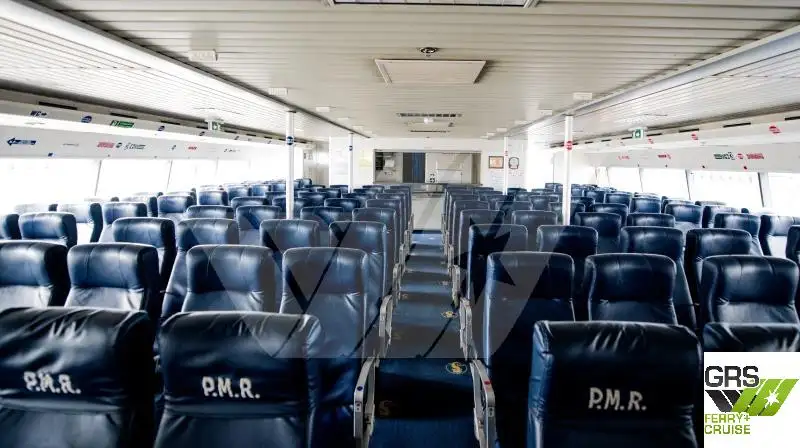 Buque de crucero en venta