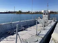 Buque de desembarco, tanque en venta