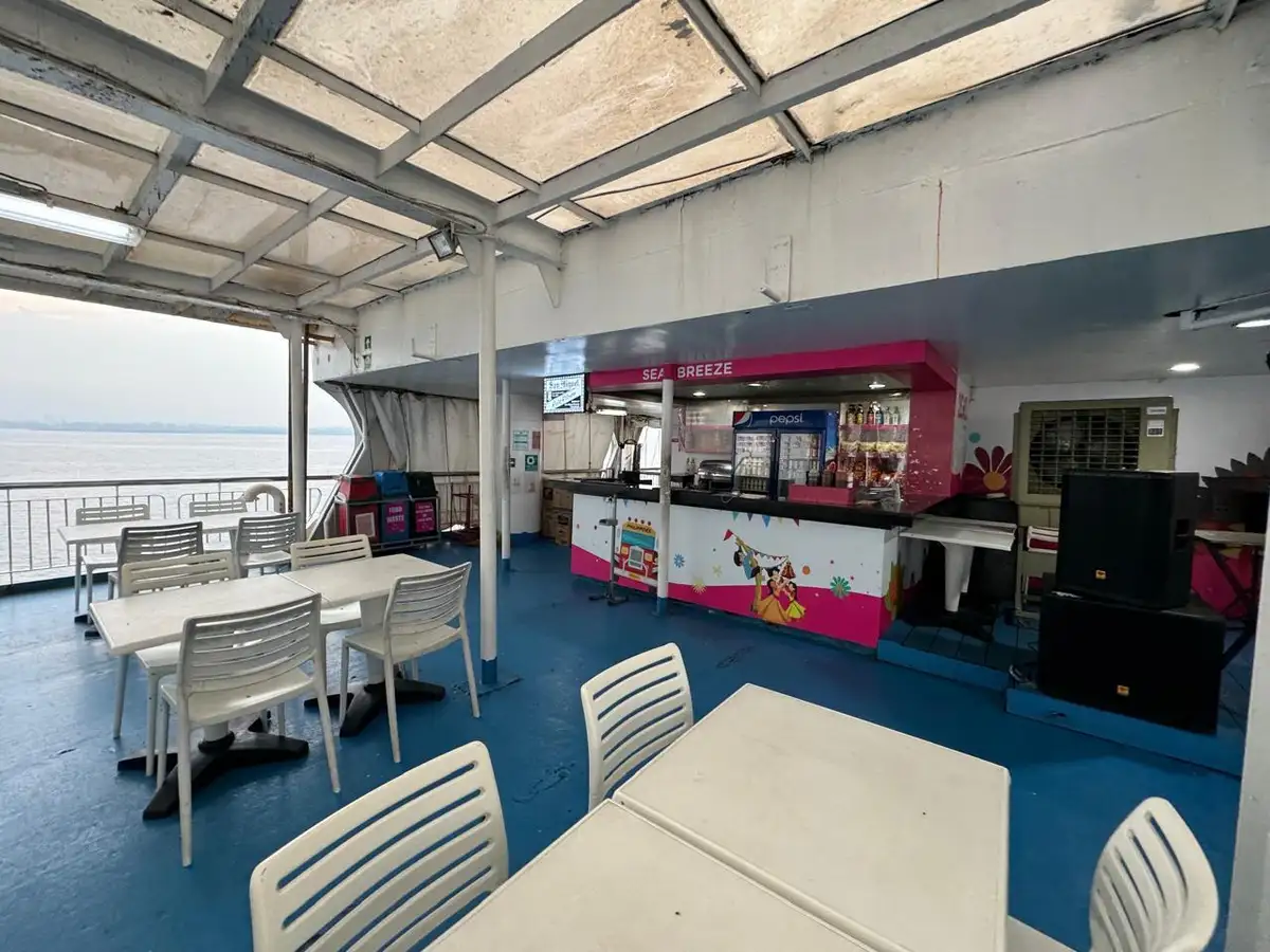 Buque de crucero en venta