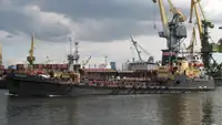 Petrolero de aprovisionamiento en venta