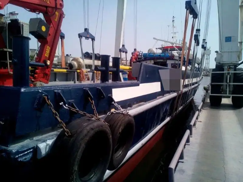 Lancha de tripulación en venta