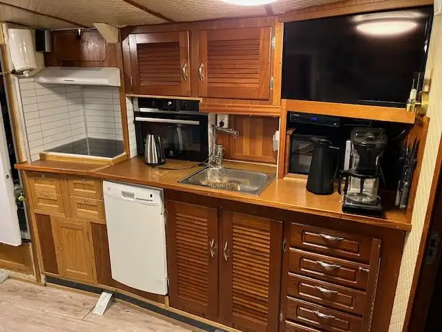 Patrullera en venta
