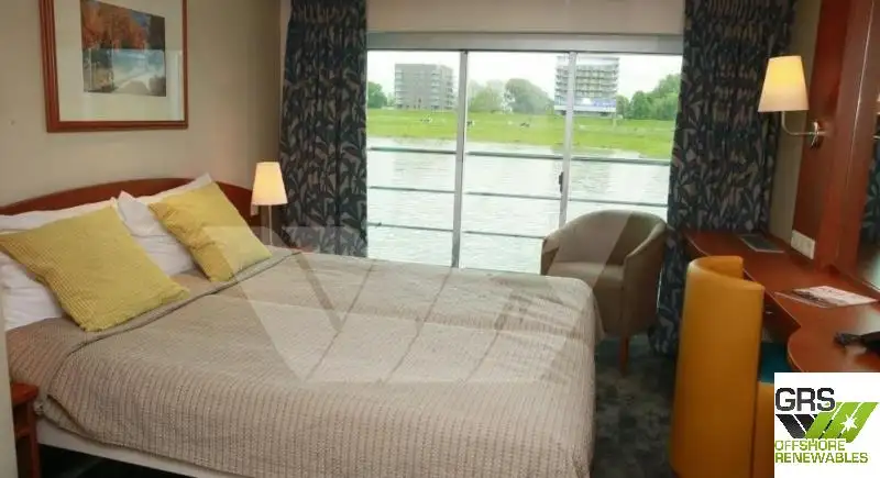 Buque de crucero en venta