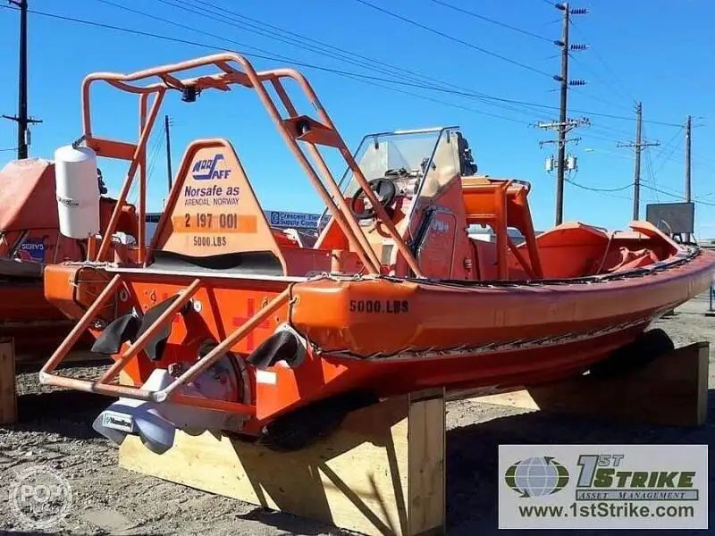 Buque de rescate en venta