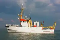 Barco mercante en venta