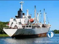 Buque frigorífico en venta