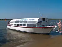 Barco de transbordador en venta