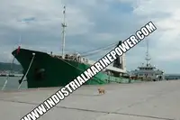 Buque portacontenedores en venta