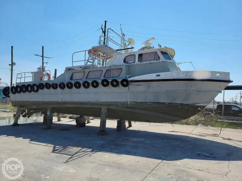 Lancha de tripulación en venta