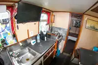 Buque transportador de GNL en venta