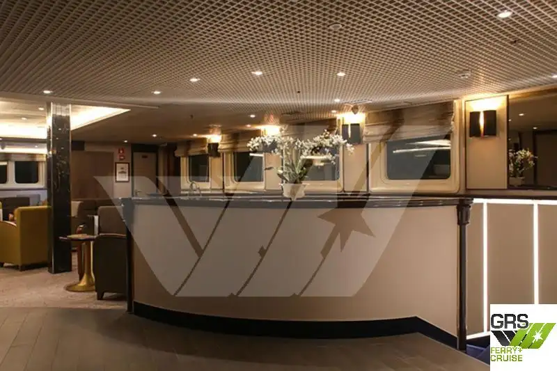 Buque de crucero en venta
