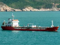 Petrolero de aprovisionamiento en venta